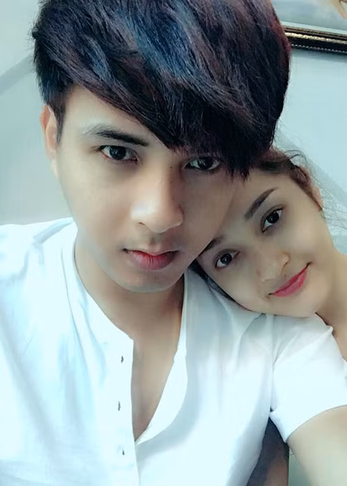 Từ khi hẹn hò, cặp đôi không ít lần xảy nhau mâu thuẫn. Vào cuối tháng 1 vừa qua, cả hai bất ngờ có những lời bóng gió chê trách nhau. (Ảnh: FBNV)