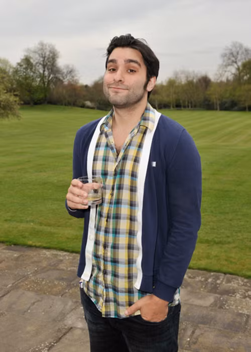 Dù được nhiều người khuyên nên cắt râu nhưng Jordan Vogt Roberts cho biết, anh sẽ chỉ cắt khi nào muốn bởi rất thích vẻ ngoài hiện tại của mình. Ảnh: Zimbio