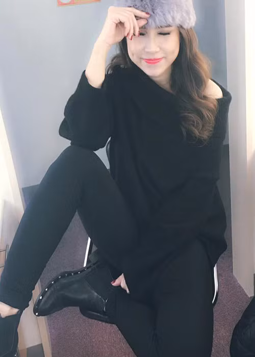 Sở hữu giọng nói đậm chất miền Tây, BTV Trúc Mai từng bị khán giả truyền hình phản ứng trong những ngày đầu dẫn Chuyển động 24h. (Ảnh: FBNV)