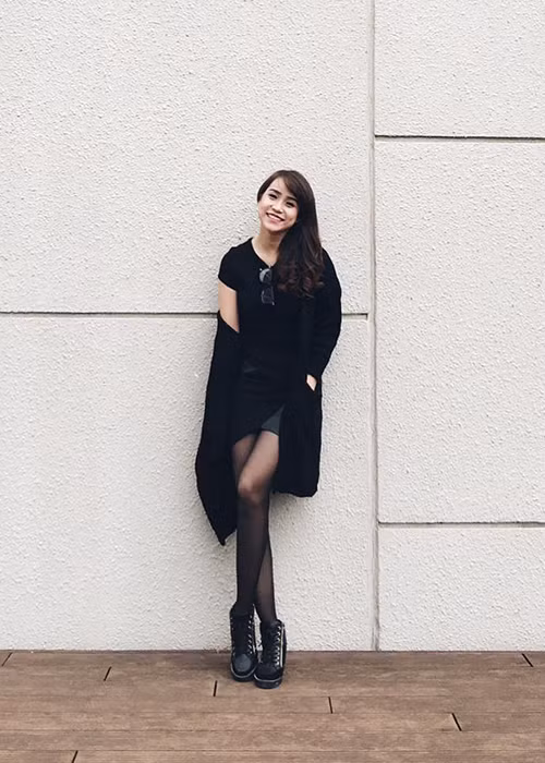 Ngoài nhan sắc xinh đẹp, nữ MC gốc Cần Thơ còn sở hữu phong cách thời trang quyến rũ ở đời thường. (Ảnh: FBNV)