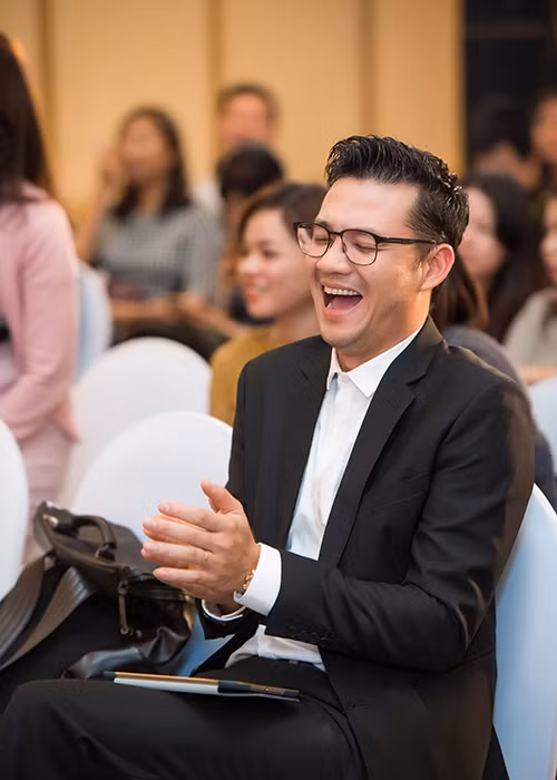 Được biết, Khải Anh đảm nhân vai trò đạo diễn bộ phim “Người phán xử” cùng với Mai Hiền và Danh Dũng.