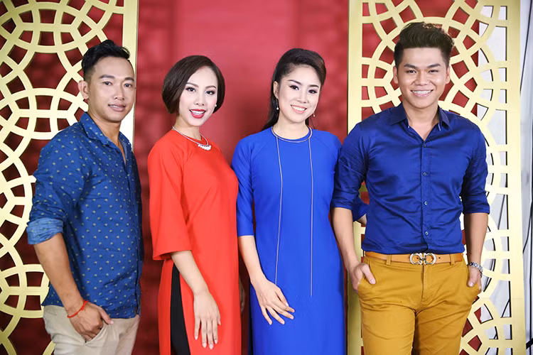 Trong tập 6 lên sóng tối nay, Lê Phương và Trung Kiên sẽ vào vai cặp vợ chồng sống ở nước ngoài cố gắng đi làm để kiếm tiền gửi về để anh chị lo cho mẹ. Cả hai còn thể hiện 2 ca khúc “Gánh hàng rong” và “Mẹ tôi”.