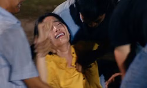 Hoa khoi Nam Em ngat xiu khi dien canh bi lam nhuc-Hinh-2