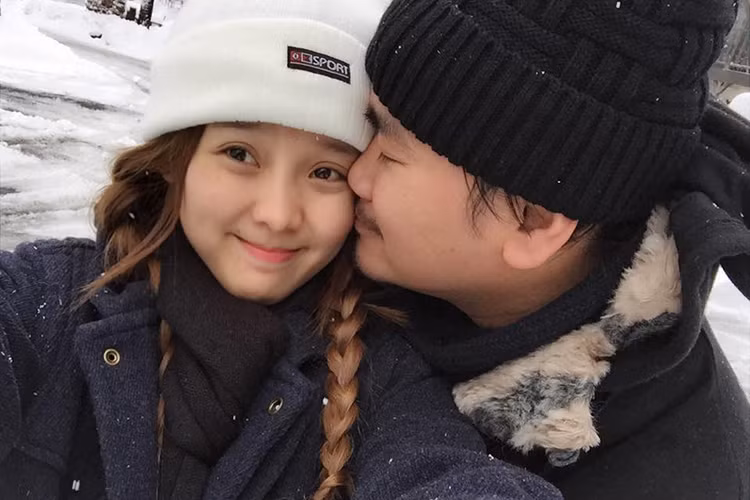 Khánh Hiền và James Ngô từng gặp gỡ vào năm 2012 nhưng bắt đầu nảy sinh tình cảm từ phim trường “Taxi, em tên gì?” vào năm 2015. Ảnh: FBNV