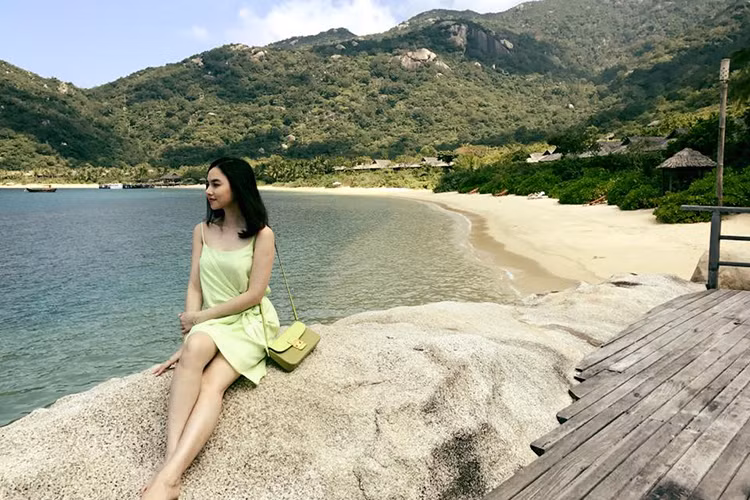 Kể từ khi kết hôn cho đến nay, bà xã Victor Vũ gần như ở ẩn. Cô hiếm khi xuất hiện tại các sự kiện giải trí. Ảnh: FBNV