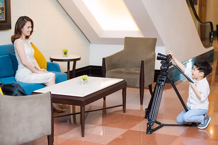 Ngoài Khải Minh, Đan Lê còn có cậu con trai Khải Nguyên. Bé chào đời năm 2014.