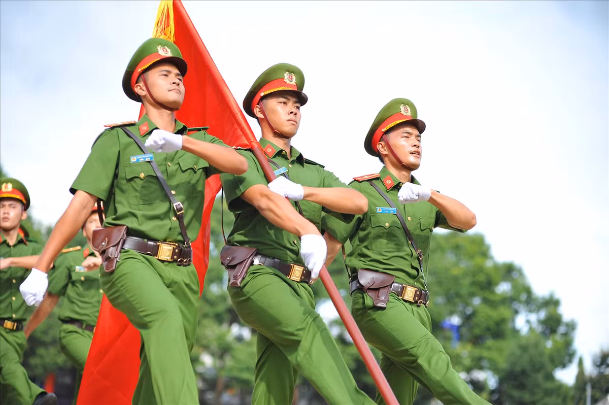 Tong Bi thu Nguyen Phu Trong voi su nghiep bao ve an ninh quoc gia-Hinh-5