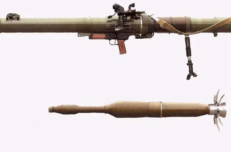 RPG-29 Vampir là loại súng chống tăng thế hệ mới được Phòng thiết kế Tula (Liên Xô) phát triển và đưa vào sử dụng từ năm 1989. RPG-29 được thiết kế để tiêu diệt các loại xe tăng - thiết giáp được trang bị giáp phản ứng nổ hoặc tiêu diệt sinh lực địch trú ẩn bên trong các tòa nhà, hầm hào kiên cố.