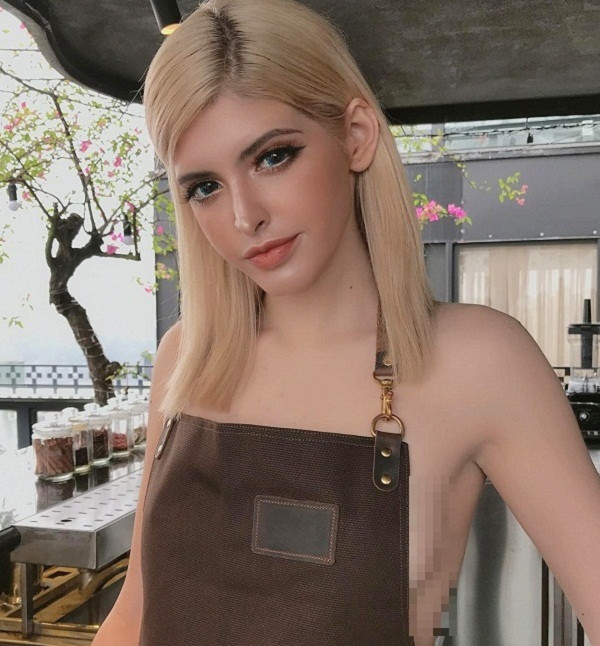 Với những set hình nghệ thuật, tiết chế khoảng hở, nhiều cô gái được khen sáng tạo, khoe khéo được vẻ gợi cảm hiếm người bì kịp