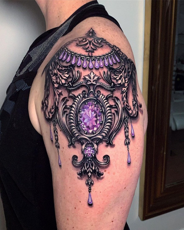 Điều đặc biệt, Ryan Ashley chỉ tiếp khách khi có lịch hẹn trước. Cô cho rằng chỉ như vậy bản thân mới chuẩn bị chu đáo về thể chất lẫn tinh thần, ý tưởng.