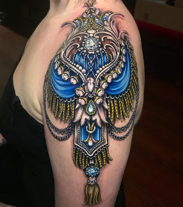 Sau khi giành giải cao nhất trong cuộc thi, Ryan Ashley tập trung mở rộng sự nghiệp tại New York. Những hình ảnh như “dát vàng, dát ngọc” trên từng tế bào da của cô khiến nhiều người thay đổi suy nghĩ về hình xăm.