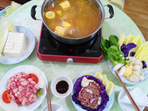 Thận lợn: Nhiều người thích ăn thận lợn, thậm chí còn cho rằng bộ phận này có khả năng tăng cường chức năng thận, ngăn ngừa suy giảm tuyến tiền liệt, thận. Vậy nhưng, chuyên gia sức khỏe lại khuyên không nên ăn nhiều.