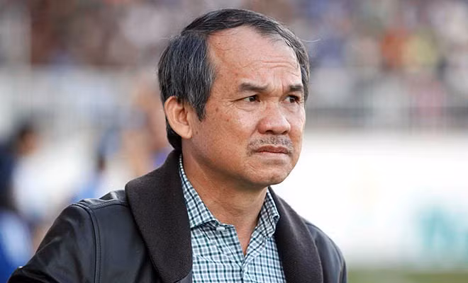 Người vợ của ông cũng ở bên Singapore để tiện chăm sóc và giáo dục con cái. Vì thế, chẳng mấy vị phu nhân của đại gia này xuất hiện trước công chúng. Ông Đức nói: “Vợ phải toàn tâm toàn ý chăm con”. Ảnh: Soha.