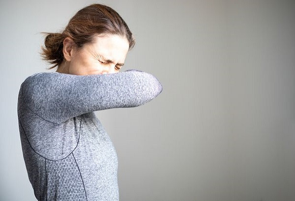 9 trieu chung pho bien o nguoi da tiem vac xin COVID-19 nhiem Omicron