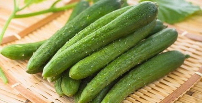 Đặc biệt, dưa chuột có chứa hàm lượng cao lariciresinol, pinoresinol và secoisolariciresinol là ba vi lượng được các nhà khoa học đánh giá có khả năng ngăn ngừa ung thư vú, ung thư buồng trứng, ung thư cổ tử cung và ung thư tuyến tiền liệt.