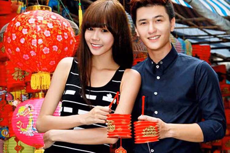 Trong 2 tháng sau chuyện tình cảm tan vỡ, Huỳnh Anh bị trầm cảm, uống rượu khá nhiều còn Kỳ Hân chia sẻ vết thương lòng bạn trai cũ để lại quá lớn. Ảnh: Khám Phá