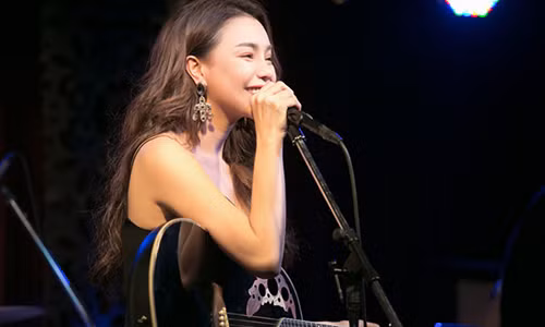 Tra Ngoc Hang up mo y dinh lam me don than