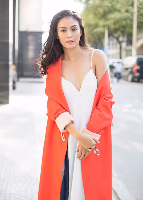 Vẻ đẹp quyến rũ của Mâu Thuỷ được nhiều người đánh giá là hoàn toàn phù hợp với cuộc thi Hoa hậu Hoàn vũ Việt Nam. Ảnh: FBNV