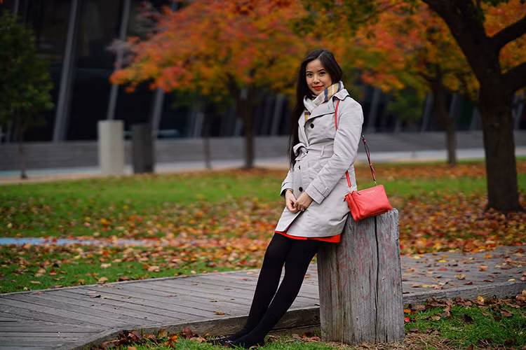 Nhiều người thân, bạn bè gửi lời chúc mừng vợ chồng Á hậu 1 cuộc thi Hoa hậu Thế giới người Việt 2010 đã có tin vui. Ảnh: FBNV