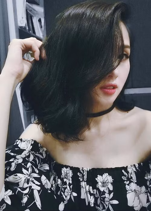 Hot girl gốc Hà thành không ngần ngại chia sẻ, cô đang mang bầu một bé trai. Ảnh: FBNV