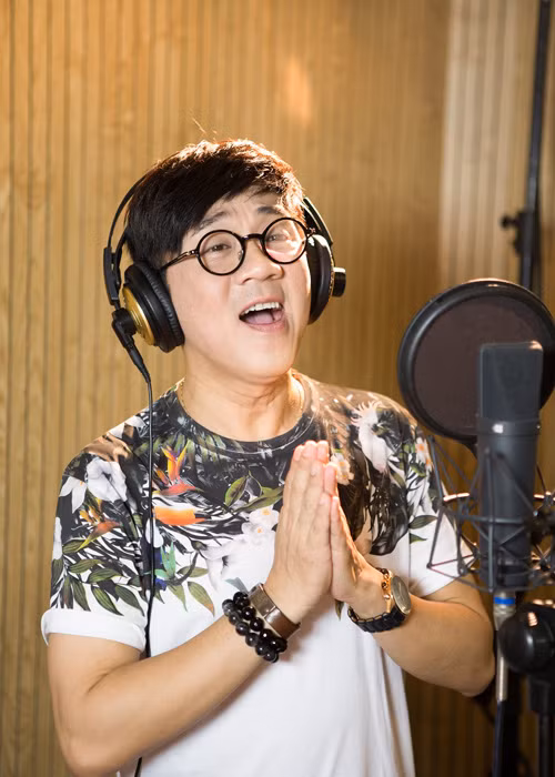 Ngoài Tim và Trương Quỳnh Anh, nghệ sĩ Thành Lộc cũng nhận lời tham gia MV. Anh lên tiếng vì muốn bảo vệ con trẻ khỏi sự tổn thương.