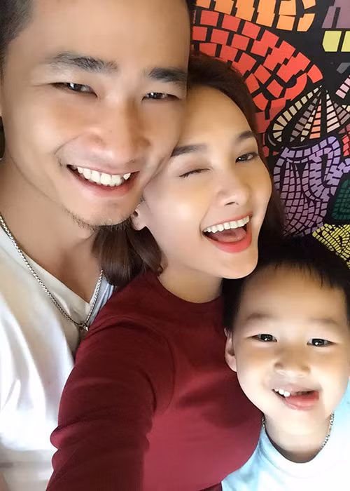 Không chỉ có một gia đình hạnh phúc, Bảo Thanh hiện còn trở thành nữ diễn viên được nhiều khán giả chú ý. Ảnh: FBNV