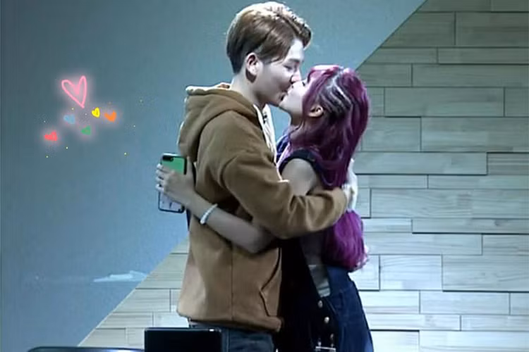 Tháng 5 vừa qua, Khởi My và chồng sắp cưới kém 4 tuổi đã lên đường sang Hàn Quốc để chụp ảnh cưới. Người hâm mộ rất mong chờ đám cưới Khởi My và Kelvin Khánh. Có thông tin cho rằng cặp trai tài gái sắc sẽ về chung một nhà vào cuối năm nay. Ảnh: Instagram nhân vật