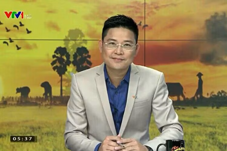 BTV Kỳ Vọng được khán giả biết đến là người dẫn chương trình Chào buổi sáng VTV1. Năm 2016, sau hơn 10 năm gắn bó, anh đã quyết định nghỉ việc ở VTV khiến nhiều khán giả bất ngờ. Ảnh: FBNV