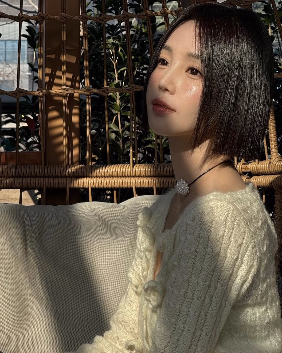 Được truyền thông xứ kim chi gọi là "búp bê" nhưng từng có khoảng thời gian cô lăng xê hình tượng nóng bỏng. Khi bước sang tuổi 40, cô chuộng váy áo nữ tính, nhiều họa tiết, cách trang điểm nhẹ nhàng. Bên cạnh diễn xuất, Nam Gyu Ri gần đây tham gia một số chương trình ca nhạc.