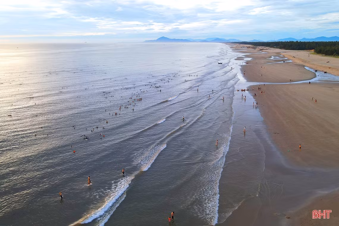 Việc chấm dứt dự án sẽ đảm bảo được vấn đề môi trường, nhất là môi trường dọc dải ven biển miền Trung… (Ảnh: Báo Hà Tĩnh).