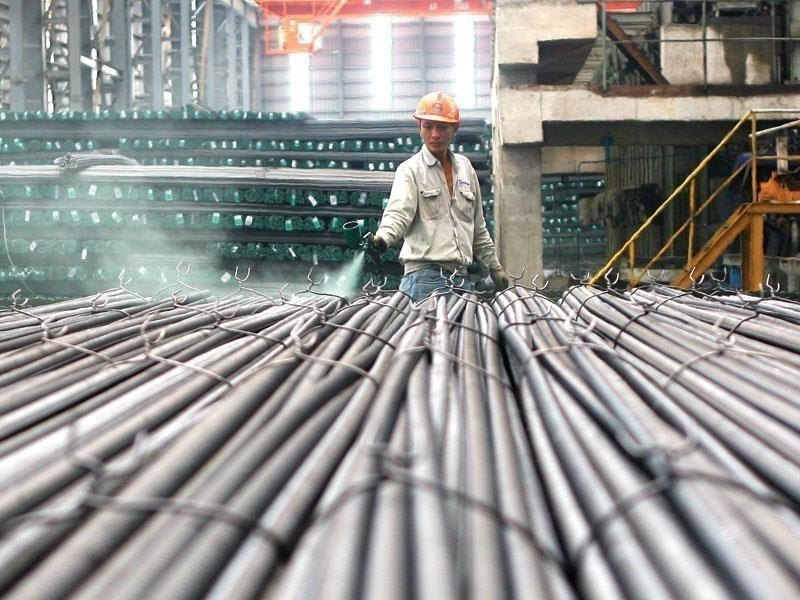 Truoc khi bi HoSE huy niem yet, Thep Pomina lam an sao?