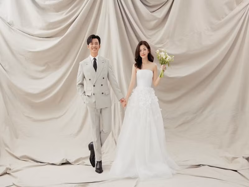 Theo Phụ Nữ Mới, Puka và Gin Tuấn Kiệt sẽ tổ chức đám cưới tại 3 nơi. Ảnh: FBNV.