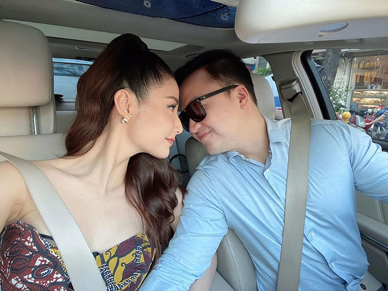 Diễm My được nửa kia ủng hộ công việc, góp ý về ăn mặc lẫn cách diễn.