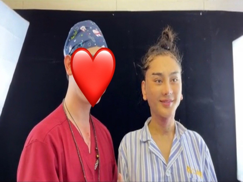 Bác sĩ chia sẻ về gương mặt của Lâm Khánh Chi sau dao kéo: "Vết thương rất đẹp, không sưng, giấu sẹo. Giờ gương mặt trẻ hơn 20 tuổi". Ảnh: Saostar.