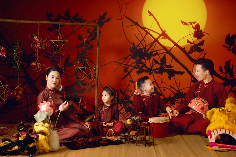 Quốc Nghiệp và Ngọc Mai đang có hai con chung, đủ nếp, đủ tẻ. Ảnh: FBNV.