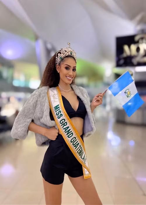 Top 15 hiện tại trong cuộc bầu chọn top 5 ấn tượng gồm: Việt Nam, Campuchia, Thái Lan, Indonesia, Venezuela, Peru, Colombia, Myanmar, Brazil, CH Czech, Malaysia, Ấn Độ, Paraguay, Guatemala và Mexico. Ảnh: Miss Grand International.