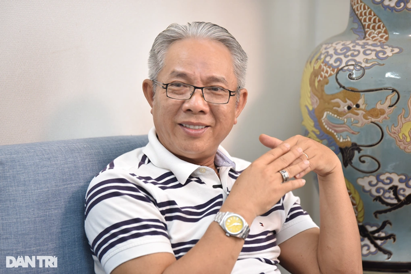 Nghệ sĩ Trung Dân được vợ con công nhận là một người cha tuyệt vời, một người chồng lý tưởng trong nhà. Điều này khiến ông tự hào. Ảnh: Dân Trí.