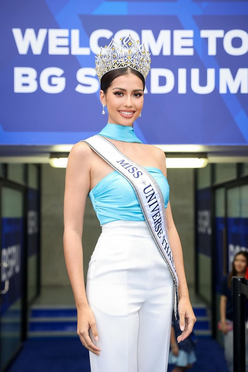 Anntonia Porsild đăng quang Miss Universe Thailand 2023 - Hoa hậu Hoàn vũ Thái Lan 2023. Đối thủ của Quỳnh Hoa năm nay 26 tuổi, là con lai với hai dòng máu Đan Mạch - Thái Lan. Ảnh: Miss Universe Thailand.