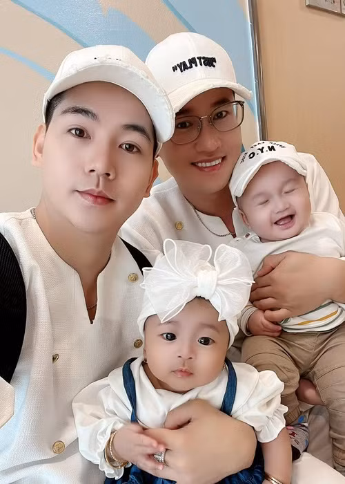 Hà Trí Quang hạn chế đóng phim để cùng người bạn đời kinh doanh, chăm sóc các con. Ảnh: FBNV.