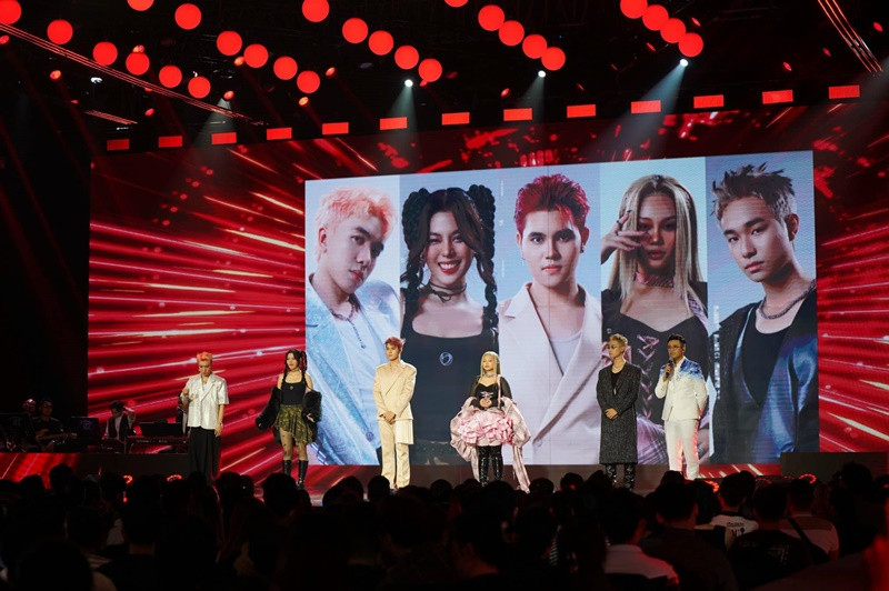 Thanh Thảo (Muộii) và Xuân Định K. Y dừng chân ở top 5 Vietnam Idol 2023.