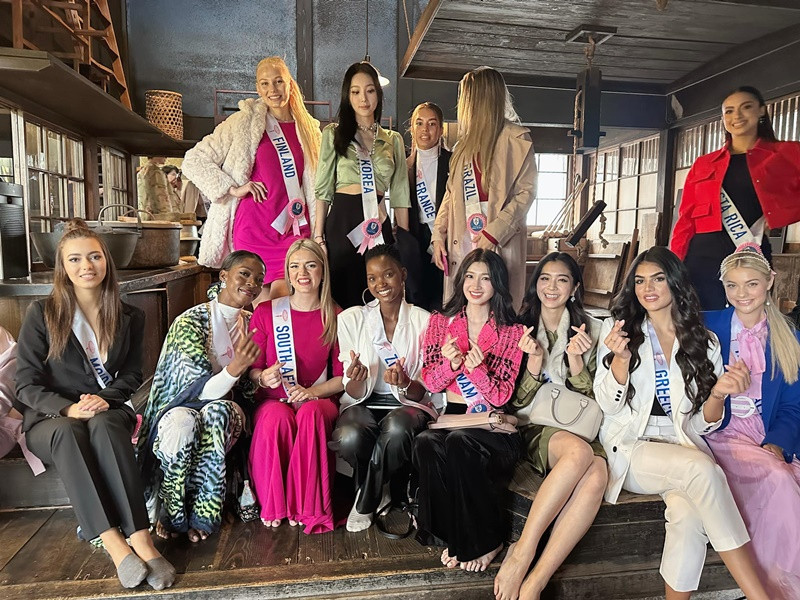 Người hâm mộ đang kêu gọi bình chọn cho Phương Nhi để nàng hậu lọt top 15 chung cuộc. Ảnh: FBNV.