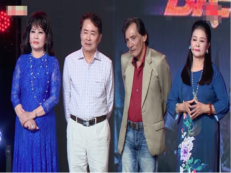 Năm 2019, Thương Tín hội ngộ các nghệ sĩ Hai Nhất, Thanh Loan và Hà Xuyên trong chương trình Ký ức vui vẻ. Ảnh: Phụ Nữ TP HCM.