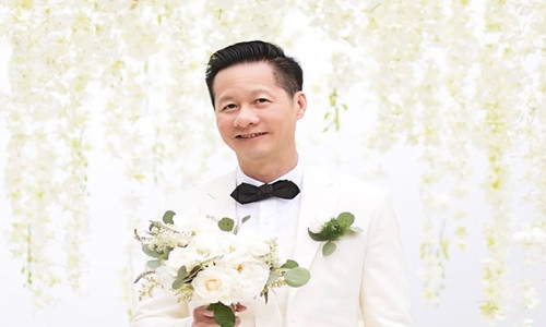 Dai gia Duc An nhac den vo cu thu 3, khen Phan Nhu Thao