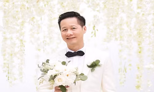 Dai gia Duc An nhac den vo cu thu 3, khen Phan Nhu Thao