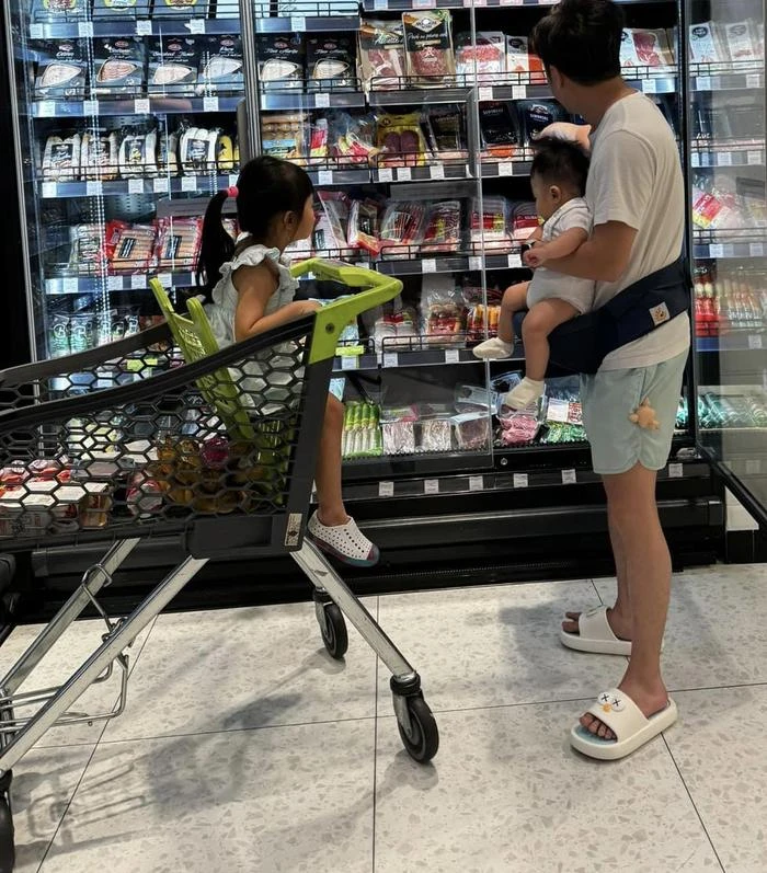 Bi soi mac nham quan vo, Cuong Do La phan ung the nao?