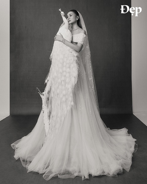 Nữ người mẫu lên xe hoa ở tuổi 40. Ảnh: Đẹp.