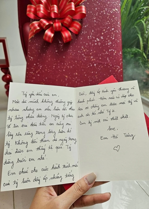 Tăng Thanh Hà viết thư tay xin lỗi vì không thể dự đám cưới của Thanh Hằng. Ảnh chụp màn hình.