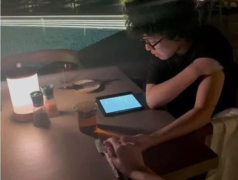 Không ít người tò mò danh tính người yêu của Tiên Tiên. Ảnh: Vietnamnet.