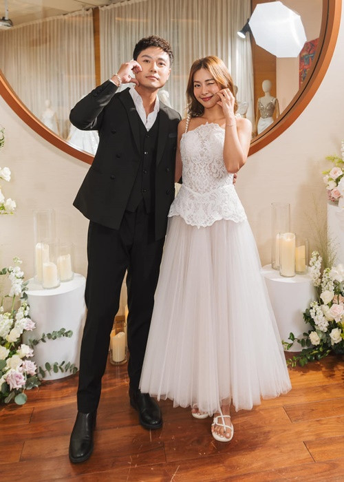 Người hâm mộ cho rằng Thanh Sơn và Khả Ngân xứng đôi vừa lứa, có tướng phu thê. Ảnh: FBNV.