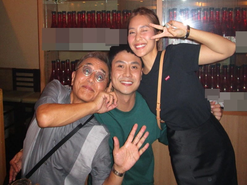 Khả Ngân khoe loạt ảnh bên Thanh Sơn trong chuyến đi nước ngoài. Ảnh: FBNV.